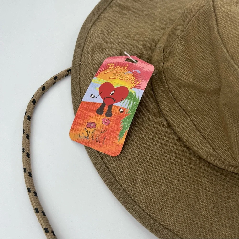 Bad Bunny Hat NEW - Picture 4 of 7